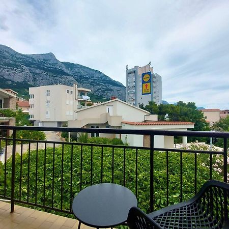 Apartment Fila - Large & Close To The Beach Makarska Exterior foto